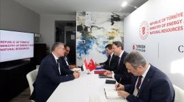 جانب من المباحثات