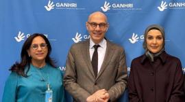 صورة على هامش الاجتماع