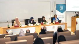 جانب من الندوة