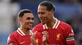 فيرجيل فان دايك و ألكسندر أرنولد