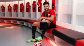 اللاعب المصري محمود حسن تريزيجيه