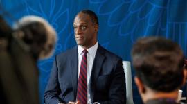 سعادة السفير الأمريكي تيمي ديفيس