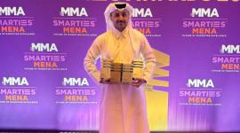 جانب من استلام الجوائز