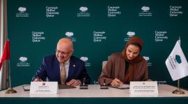 جانب من توقيع الاتفاقية