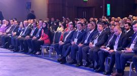 جانب من مشاركة غرفة قطر في القمة