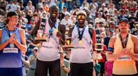 القطريان شريف يونس وأحمد تيجان بعد التتويج بالذهب