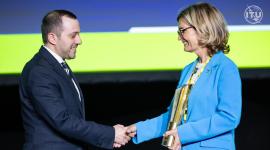 جانب من التكريم