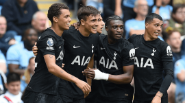 فريق توتنهام