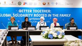 جانب من مشاركة سعادة وزير التنمية الاجتماعية والأسرة في الاجتماع