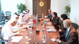 جانب من المشاورات