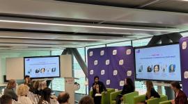 جانب من المشاركة القطرية في الطاولة المستديرة