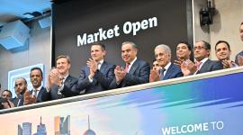 وزير المالية خلال مشاركته في بورصة لندن