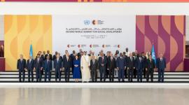 جانب من القمة