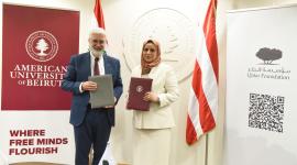 جانب من توقيع الاتفاقية