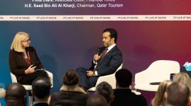 سعادة السيد سعد بن علي الخرجي خلال مشاركته بجلسة حوارية في دافوس