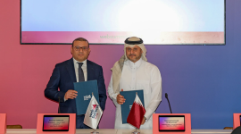 جانب من توقيع الاتفاقية