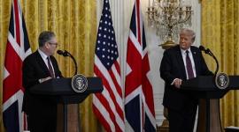 دونالد ترامب وكير ستارمر