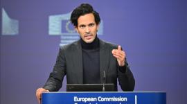 متحدث المفوضية الأوروبية أنور العنوني