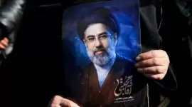 المرشد الأعلى الإيراني الجديد مجتبى خامنئي