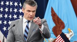 وزير الحرب الأمريكي بيت هيغسيث