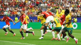 لقطة لهدف إمام عاشور في مرمى المنتخب الأسترالي