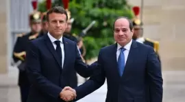 عبد الفتاح السيسي وإيمانويل ماكرون