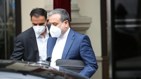 رئيس الوفد الإيراني، عباس عراقجي، في فيينا اليوم