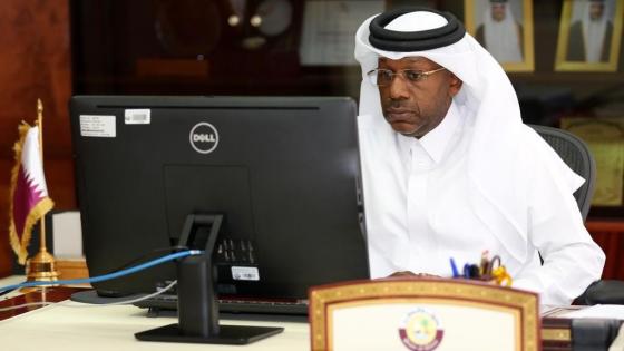 السيد عبد العزيز سعد المجلي مدير عام معهد الإدارة العامة بوزارة التنمية الإدارية خلال مشاركته بالاجتماع