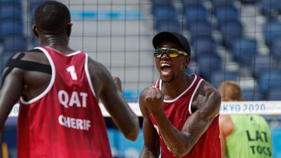 لاعبو المنتخب القطري لكرة الطائرة الشاطئية