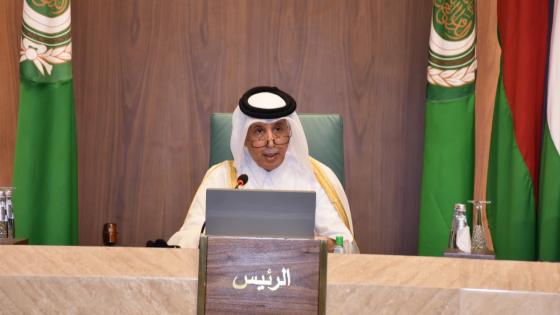 سعادة السيد سلطان بن سعد المريخي وزير الدولة للشؤون الخارجية