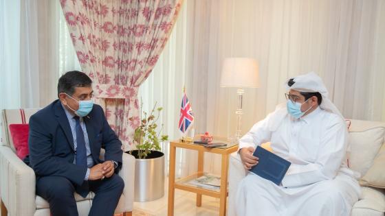 "قنا" خلال حوارها مع اللورد طارق أحمد وزير الدولة لشؤون جنوب آسيا والكومنولث