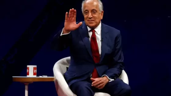 مبعوث الولايات المتحدة إلى أفغانستان زلماي خليل زاد