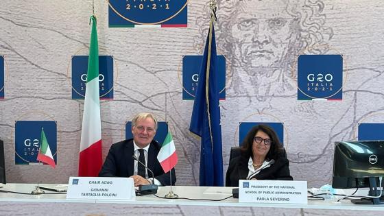 جانب من مراسم الموافقة على المعايير