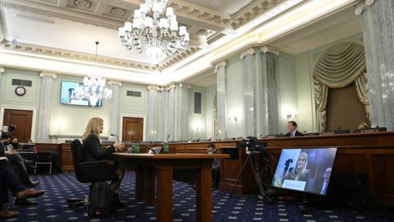 جانب من جلسة الاستماع