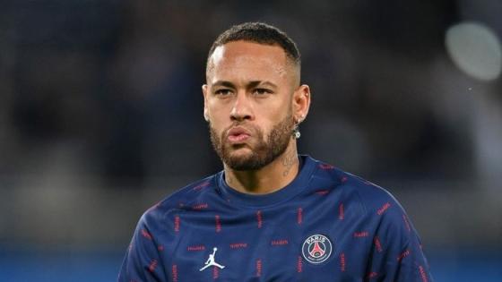 نيمار لاعب فريق باريس سان جيرمان