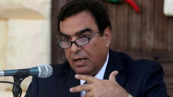 جورج قرداحي وزير الإعلام اللبناني