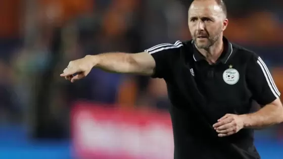 جمال بلماضي مدرب المنتخب الجزائري لكرة القدم