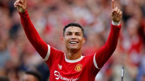 كريستيانو رونالدو نجم مانشستر يونايتد الإنجليزي