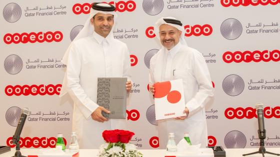 جانب من توقيع الاتفاقية