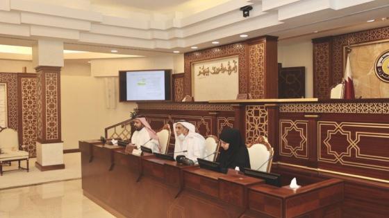 اللجنة المشتركة خلال المناقشة