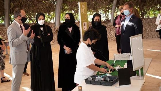 جانب من الأنشطة الاجتماعية