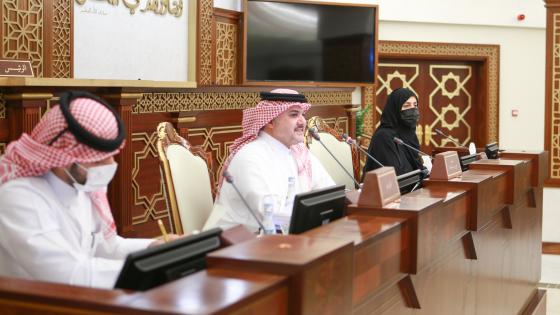 جانب من اجتماع اللجنة