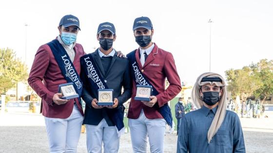 جانب من توزيع الجوائز