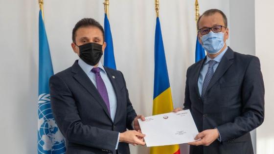 خلال تسليم الرسالة