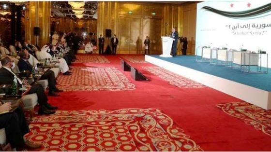 جانب من الندوة