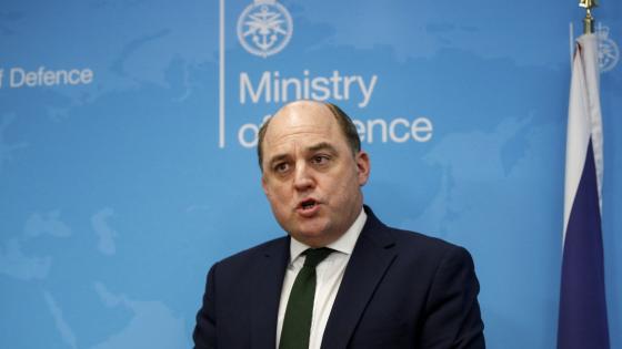 بن والاس وزير الدفاع البريطاني