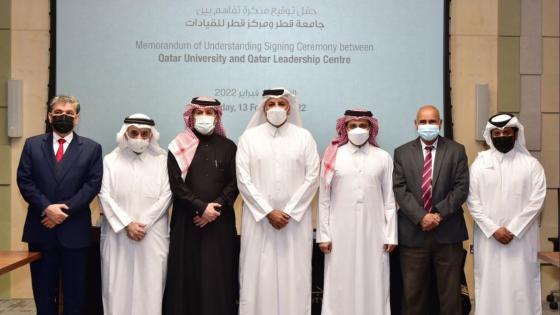 جانب من توقيع الاتفاقية