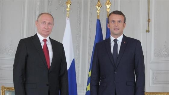 ماكرون وبوتين
