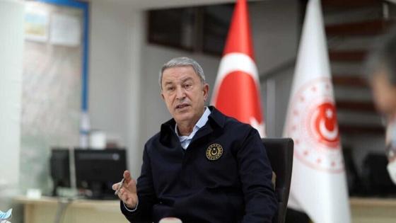 خلوصي أكار وزير الدفاع التركي