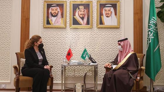 جانب من المباحثات